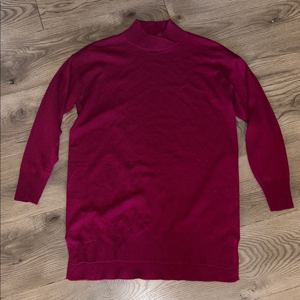 New York & Company Women's Deep Red Mock Turtleneck Sweater size Medium